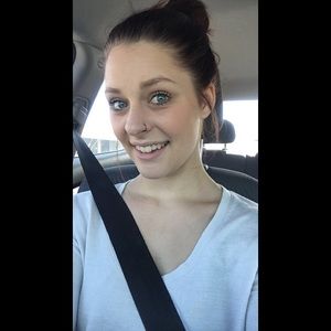 Meet your Posher, Michaela